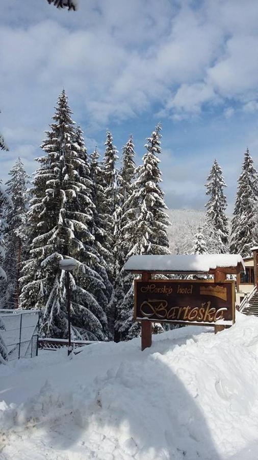 Horsky Hotel Bartoska Cremosne Екстер'єр фото