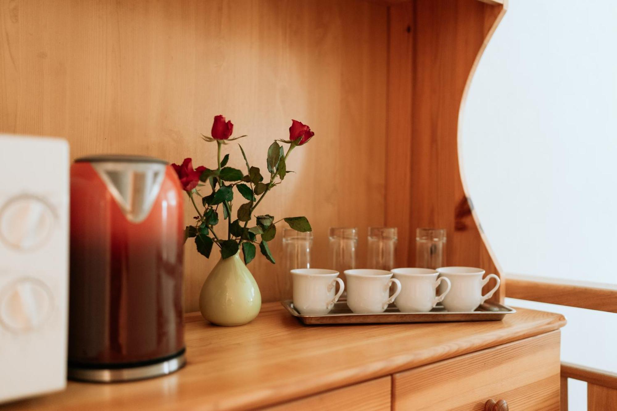 Horsky Hotel Bartoska Cremosne Екстер'єр фото